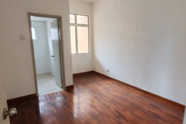 Canal Gardens, Kota Kemuning