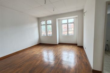 Canal Gardens, Kota Kemuning