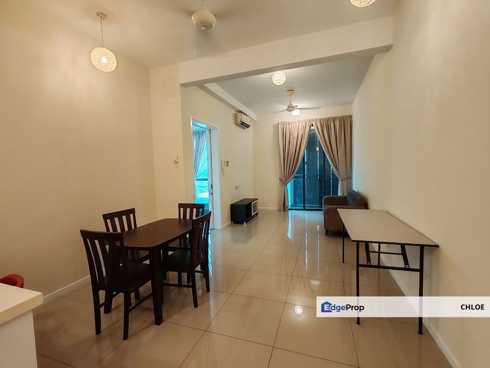 KUSuite 1room 667sf Fully Furnished Avail now , Selangor, Kota Kemuning