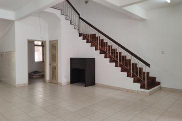 Canal Gardens, Kota Kemuning