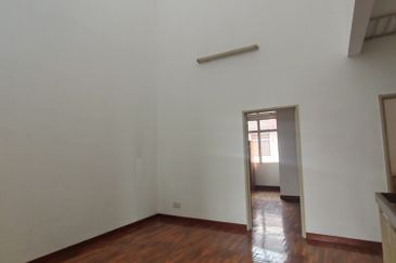 Canal Gardens, Kota Kemuning