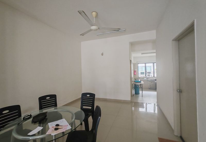 Glomac Lakeside Residences