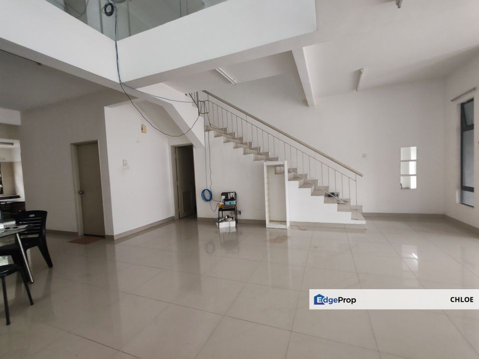 2sty proper gated guarded well kept good condition, Selangor, Puchong