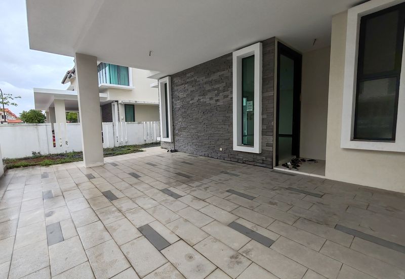 Lukisan @ Alam Impian