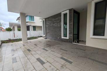 Lukisan @ Alam Impian