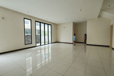 Lukisan @ Alam Impian