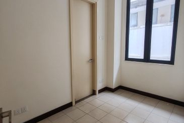 Lukisan @ Alam Impian