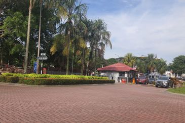 Canal Gardens, Kota Kemuning