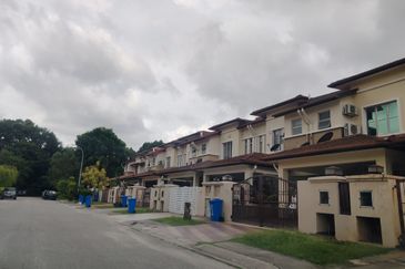 Canal Gardens, Kota Kemuning