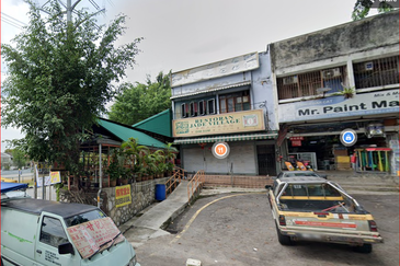 Cheras, Taman Connaught Corner Shop For Rent