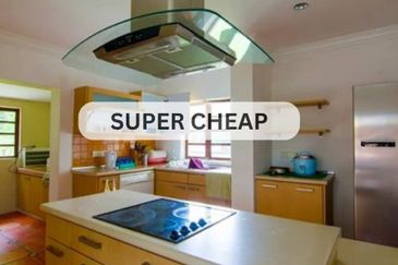 SUPER CHEAP Cameron Highlands Cottage 
