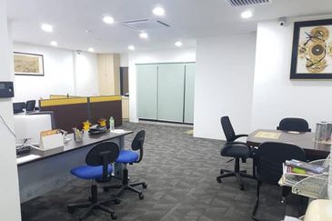 KLCC Office Suites For Sale 