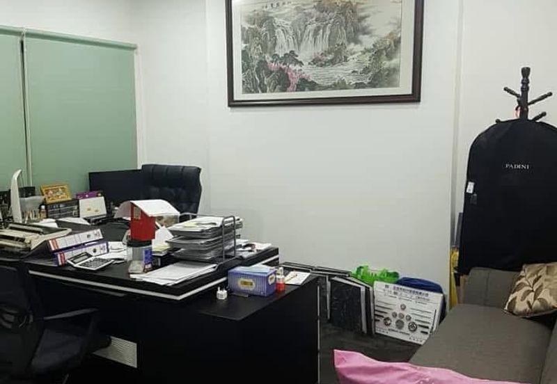 KLCC Office Suites For Sale 