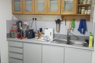 KLCC Office Suites For Sale 