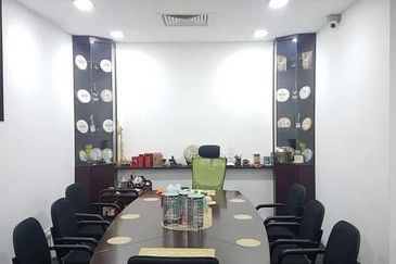 KLCC Office Suites For Sale 