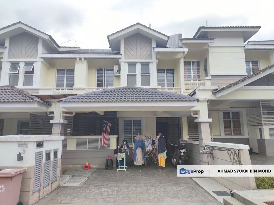 Facing Open Double Storey Terrace Amber Homes Presint 11 Putrajaya for
