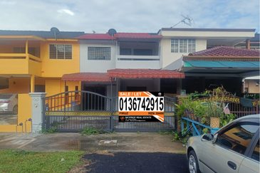 Banting  Jalan Cempaka 2 Storey Terrace FREEHOLD  FULLY RENOVATION, 