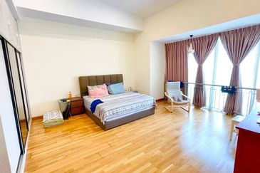 Schumann Symphony Hills Cyberjaya 3 Storey Superlink FREEHOLD