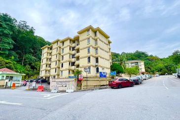 Waizuri 1 Apartment Wangsa Maju Kuala Lumpur