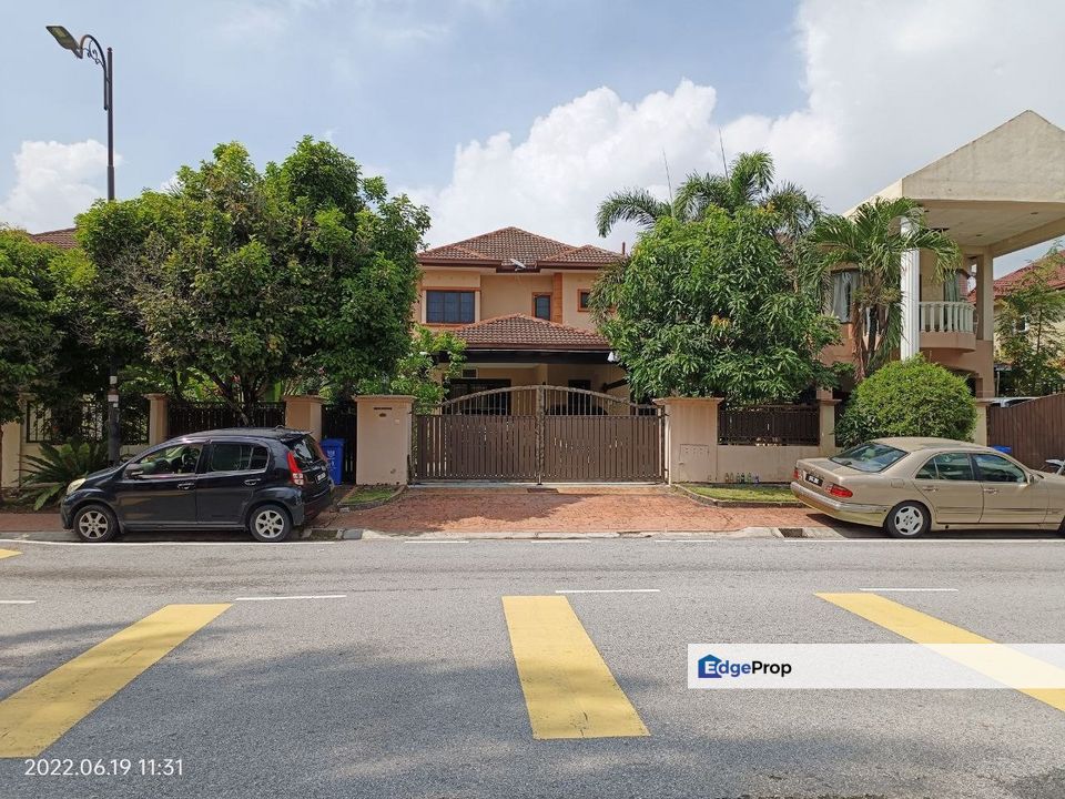 2 Storey Semi D, Jalan Kristal Seksyen 7, Shah Alam, Selangor, Shah Alam