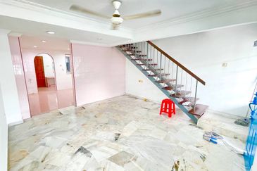 Taman Industri Bolton Batu Caves Double Storey Terrace FULL LOAN 