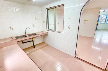 Taman Industri Bolton Batu Caves Double Storey Terrace FULL LOAN 