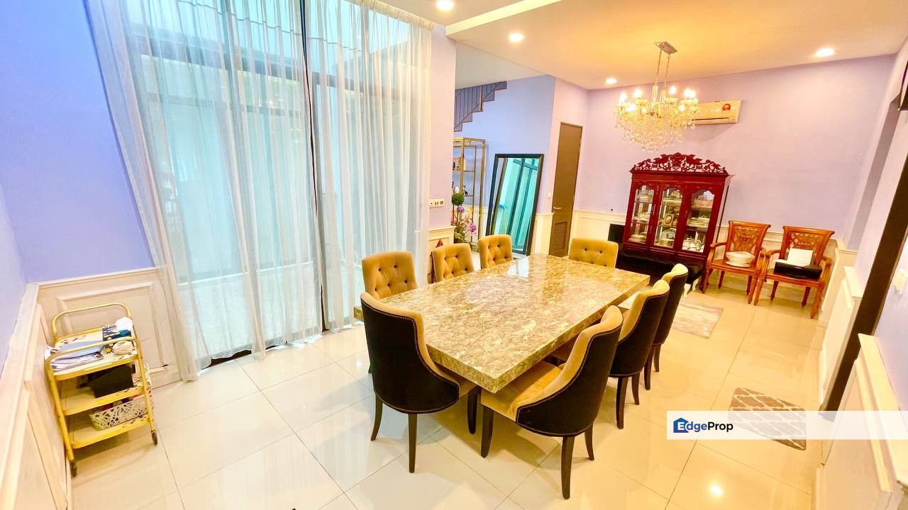 Aster Grove Jalan Elektron U16, Denai Alam Double Storey Terrace House FREEHOLD , Selangor, Shah Alam