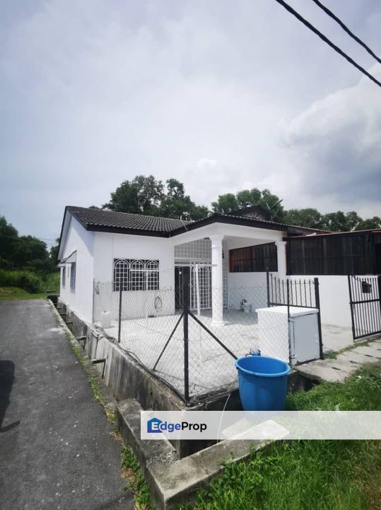 Taman Klang Perdana, Kapar Klang REFURBISHED  Single Storey 3r 2br, Selangor, Klang