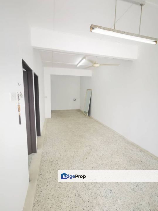 Taman Klang Perdana, Kapar Klang REFURBISHED  Single Storey 3r 2br, Selangor, Klang