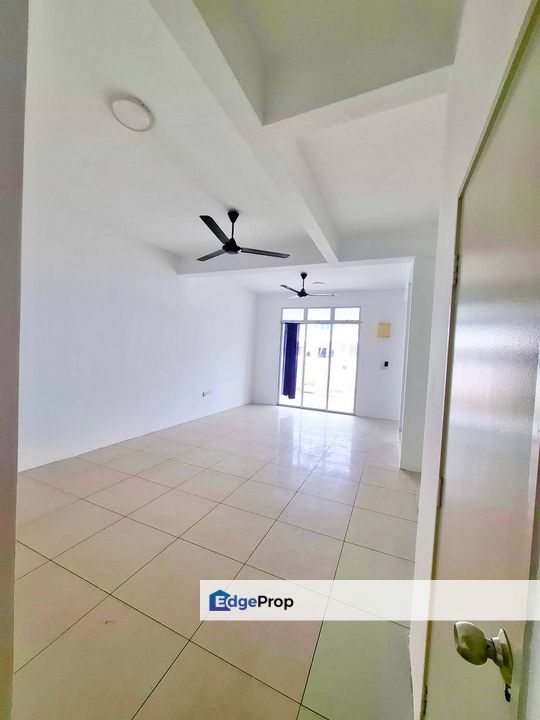 Bandar Mahkota Banting Selangor Double Storey Terrace  FREEHOLD TERMURAH, Selangor, Banting