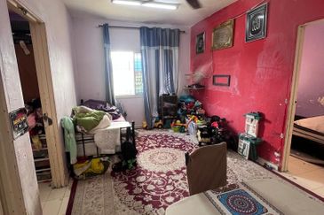 Pangsapuri Sri Mutiara FREEHOLD