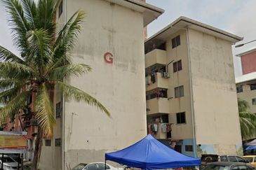 Bandar Bukit Tinggi 1 Apartment