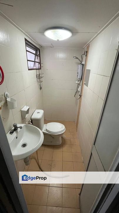 Taman Amansiara Selayang Batu Caves Selangor , Selangor, Selayang