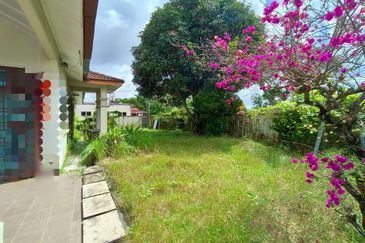 Taman Nusa Bestari 2