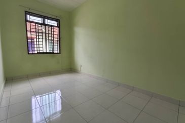 Austin Residence @Taman Mount Austin