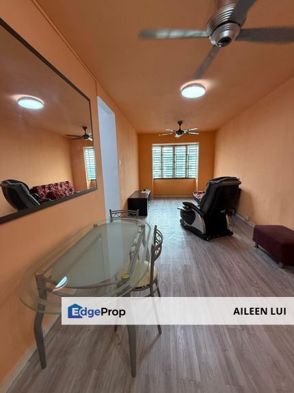 For Sale Nusa Perdana Good Condition 3 Bedroom, Johor, Gelang Patah