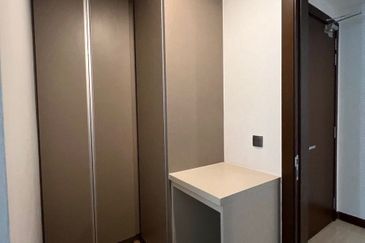 Puteri Cove Residences