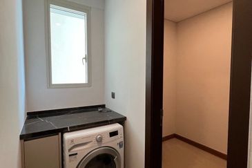 Puteri Cove Residences