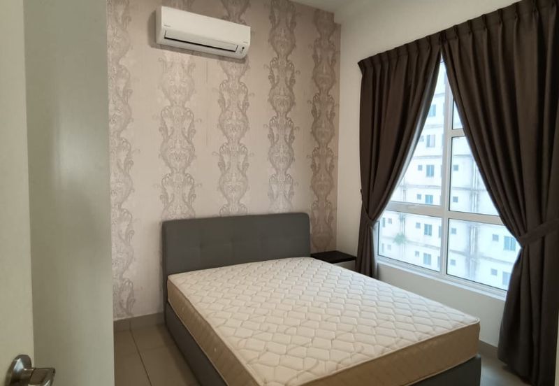 The Pinnacles (Pinnacle Tower)