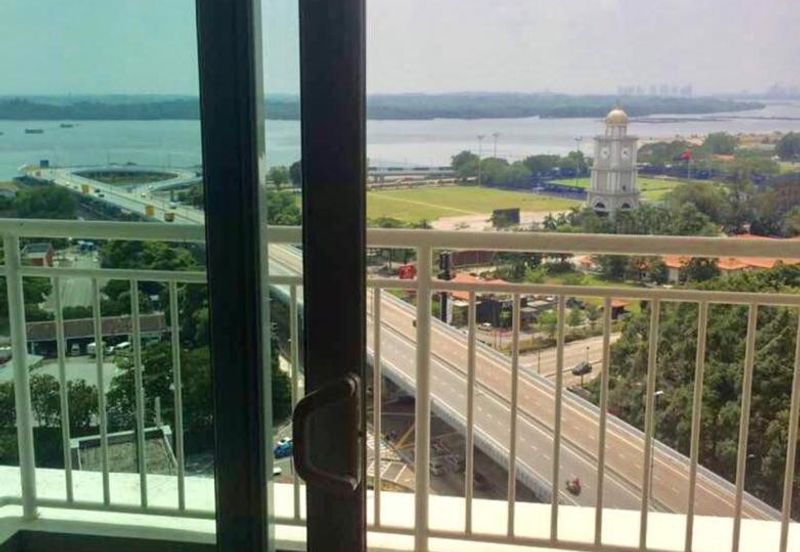 Golden Sands Seaview Residence