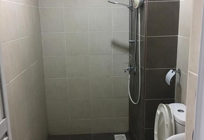 Golden Sands Seaview Residence