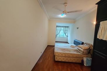 Pangsapuri Orchid View Luxury Apartment