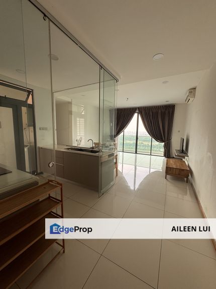 For Rent Crescent Bay Suite Permas Jaya  3 Bedroom Fully Furnish, Johor, Johor Bahru