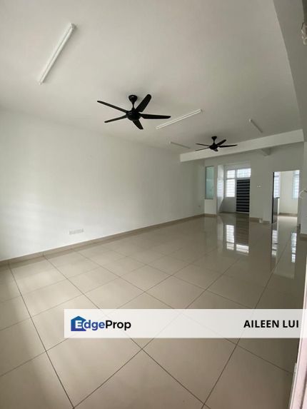 For Sale Taman Mutiara Utama Doube Storey Original Condition, Johor, Skudai