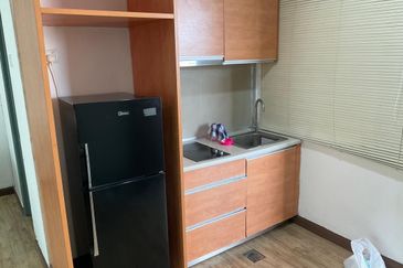 Palazio ( Pangsapuri Mayland Austin )