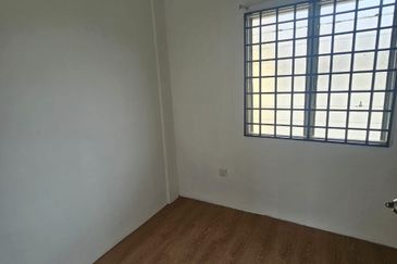 Pangsapuri Jasa, Mutiara Rini