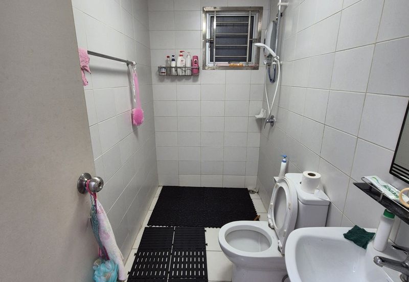 Dedaun Hijau (Greenfield Regency)