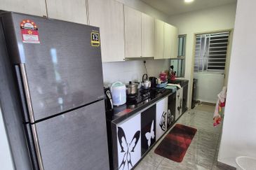 Dedaun Hijau (Greenfield Regency)