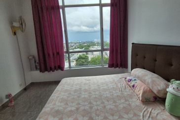 Dedaun Hijau (Greenfield Regency)