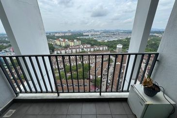 Dedaun Hijau (Greenfield Regency)